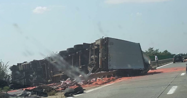 LEHLIU-GARĂ: Trafic îngreunat pe A2, pe sensul către litoral
