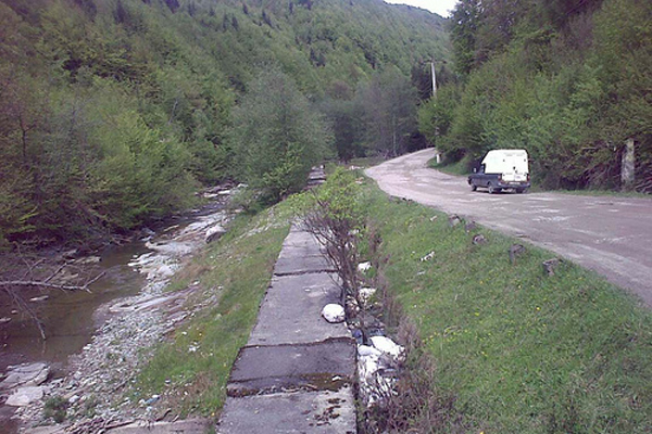 Bărbat din HÂRȘOVA, prins cu pește fără documente de proveniență, la TOPOLOG