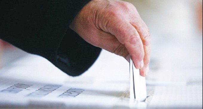 Ungaria: 8,3 milioane de alegători sunt chemaţi la vot în cadrul unui referendum