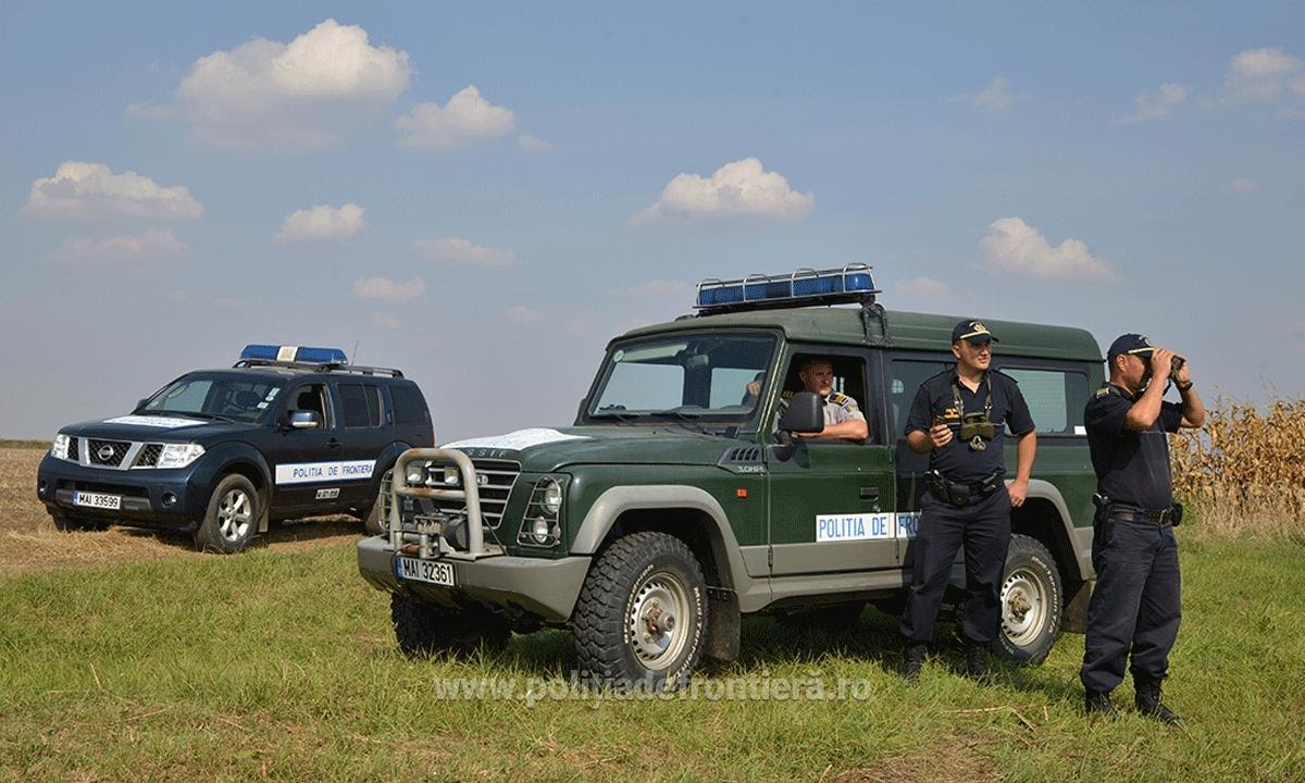O femeie însărcinată şi soţul ei, ambii din Liban, prinși în timp ce încercau să intre ilegal în România