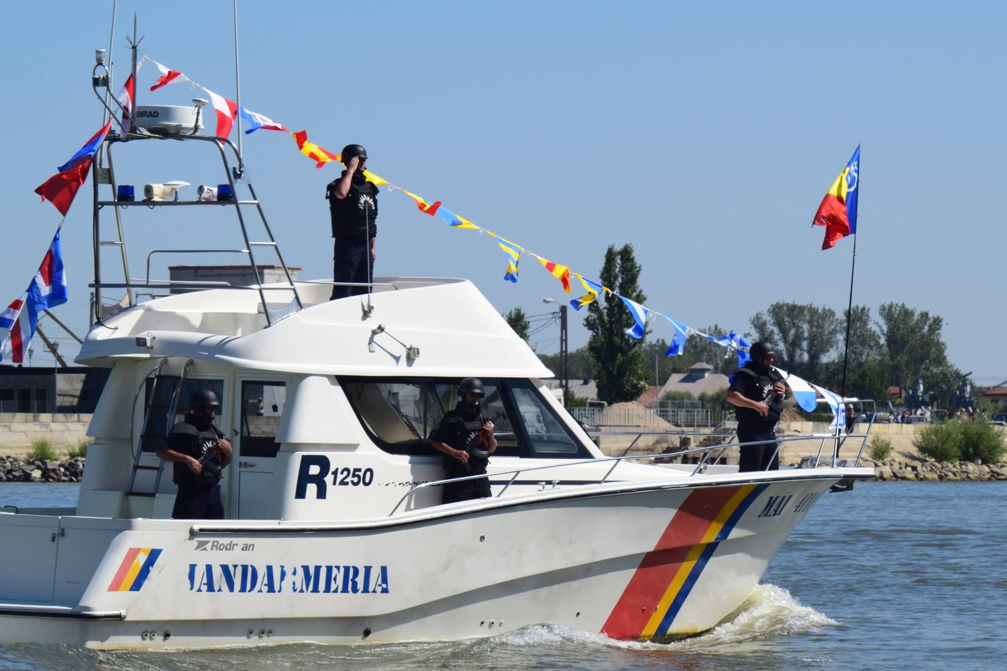 TULCEA: Apel umanitar pentru salvarea fetiței unui jandarm
