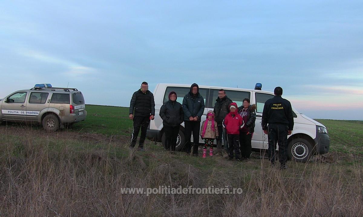 CONSTANȚA: Şase migranţi irakieni şi patru călăuze bulgare. Poliția de Frontieră i-a reținut