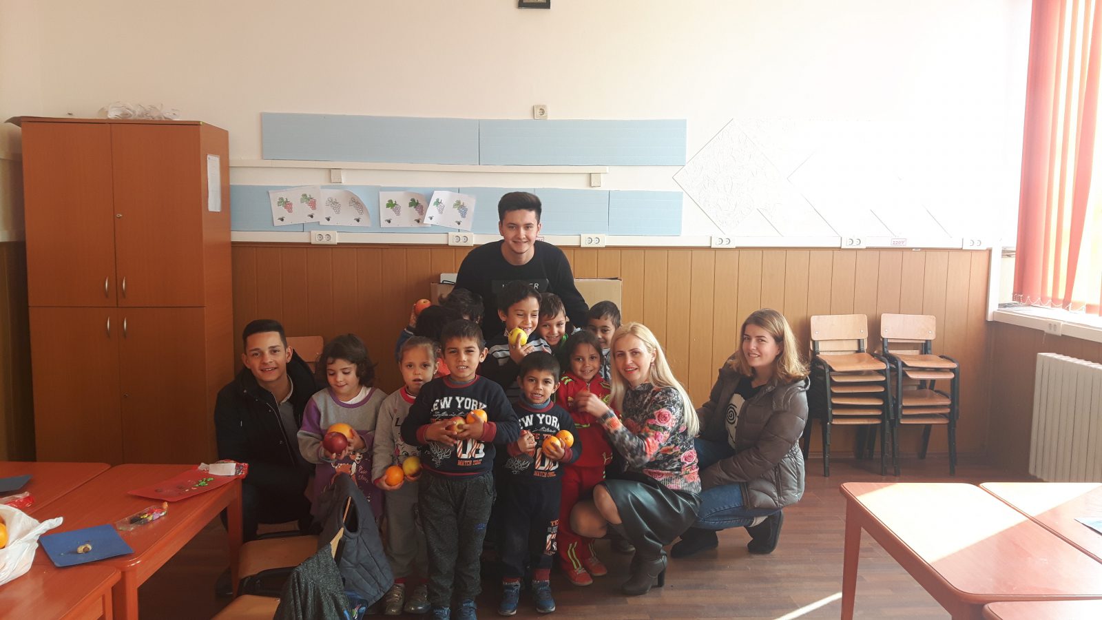 MANGALIA: ,,Săptămâna legumelor şi a fructelor donate”