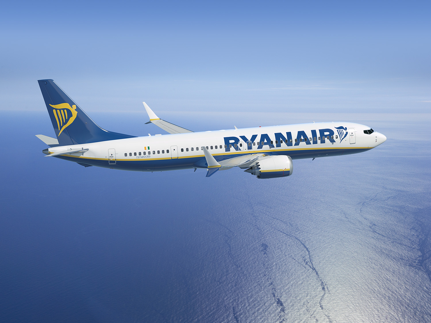 Ryanair face recrutări în România: Cum poți ajunge să lucrezi la compania irlandeză