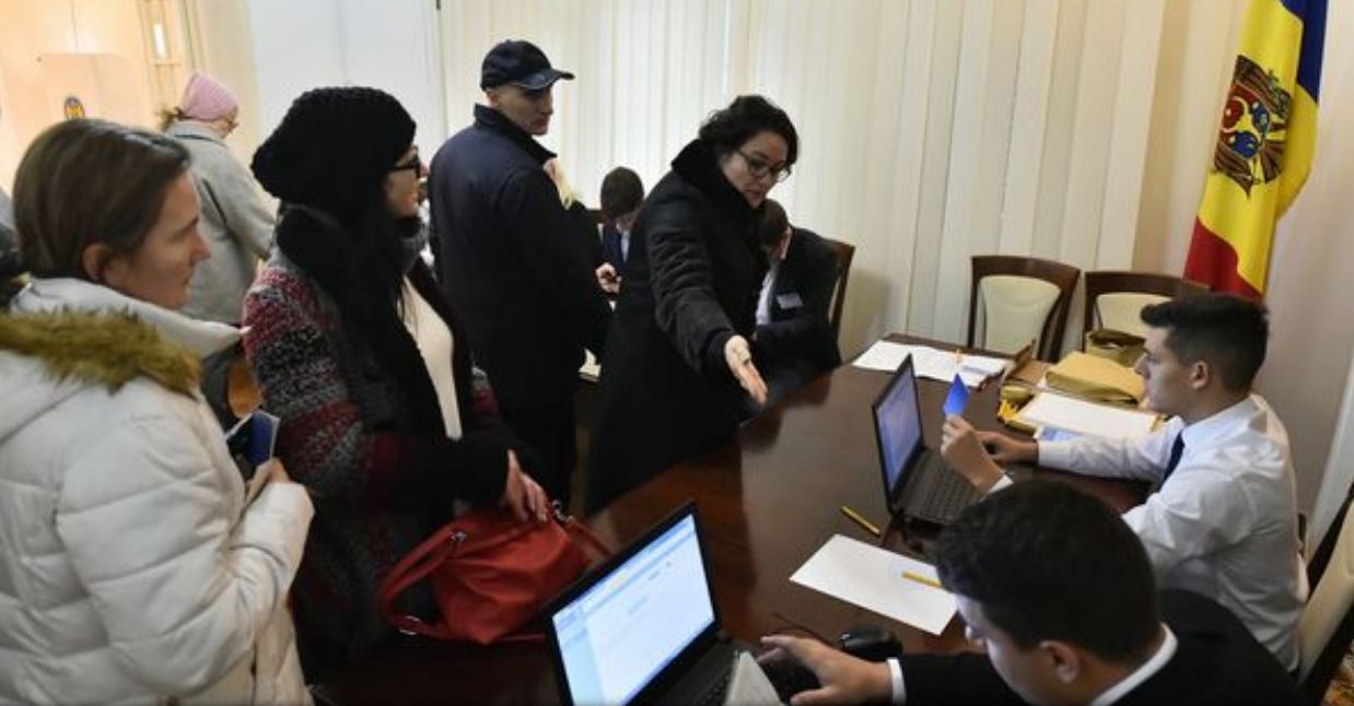Republica Moldova: Mai mulți alegători decât în primul tur de scrutin