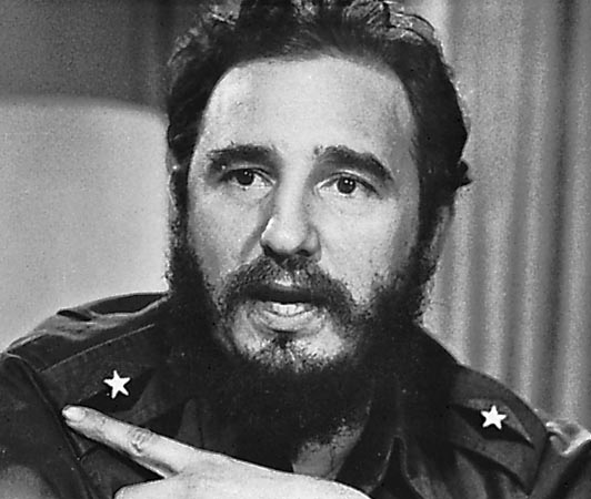 A murit liderul cubanez FIDEL CASTRO. Trupul lui EL COMANDANTE va fi incinerat