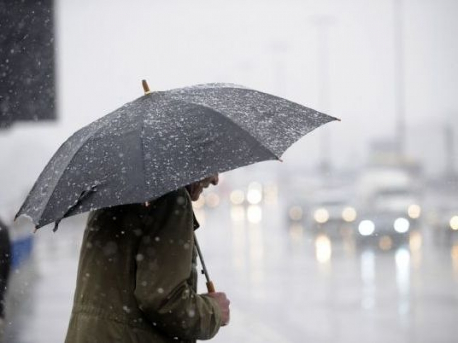 Informare ANM: Ploi, lapoviță, ninsori și vânt puternic, începând din această seară