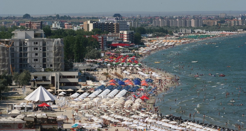 CONSTANȚA: Mediul de afaceri consideră NEJUSTIFICATĂ dublarea taxei de promovare a stațiunii Mamaia