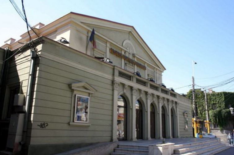 Scandalul din culisele Teatrului de Stat Constanța continuă. Patru dintre actorii care au reclamat presupuse abuzuri ale conducerii, informați că au fost excluși din distribuția unui spectacol
