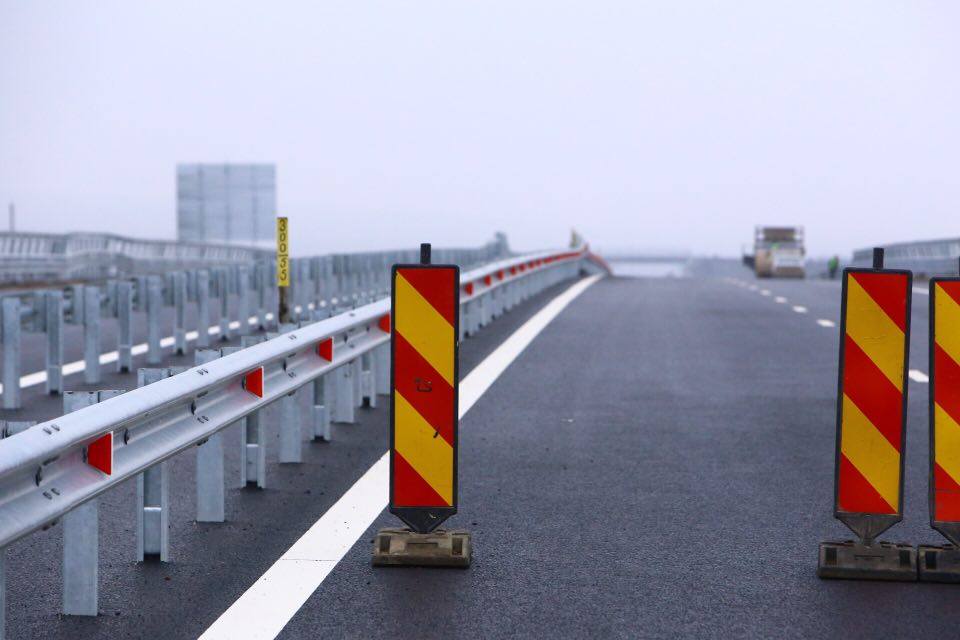 Trafic restricționat pe Autostrada Soarelui. Încep lucrările de reparații la podul Colentina