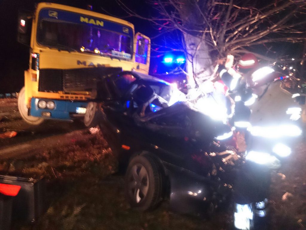 FOTO – Tânăr MORT, adolescent RĂNIT: Cum s-a produs tragedia rutieră de la DELENI