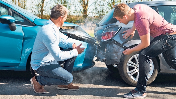 Cum poți rămâne FĂRĂ PERMIS după o simplă tamponare în trafic