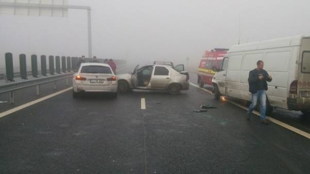 ACCIDENT RUTIER GRAV pe Autostrada Soarelui. Cel puțin TREI persoane rănite