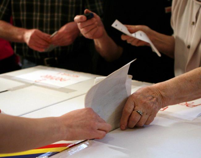 BEC Rezultate finale: PSD – Senat – 45,67%. Cameră – 45,47%. PNL – Senat – 20,41%. Cameră – 20,04%