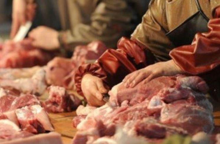Atenție la trichineloză! Unde puteți duce probele pentru testul care depistează parazitul din carnea de porc