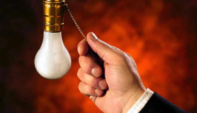 MAMAIA, NĂVODARI, CORBU: Mii de localnici au rămas fără curent electric