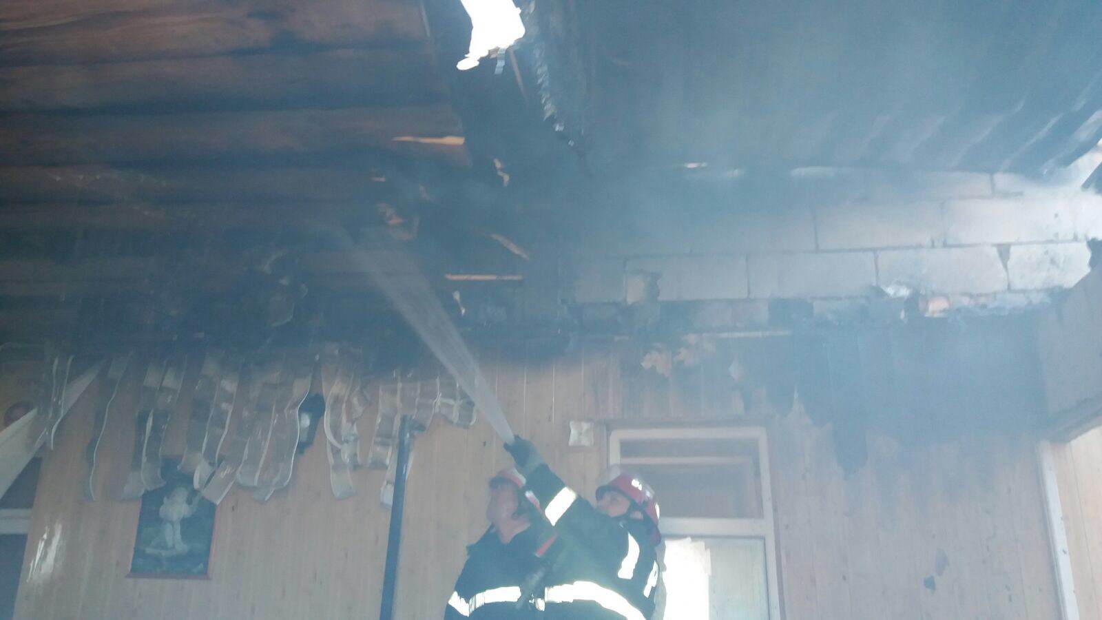 UPDATE/FOTO – Județul Constanța: INCENDIU la mănăstirea din Stejaru