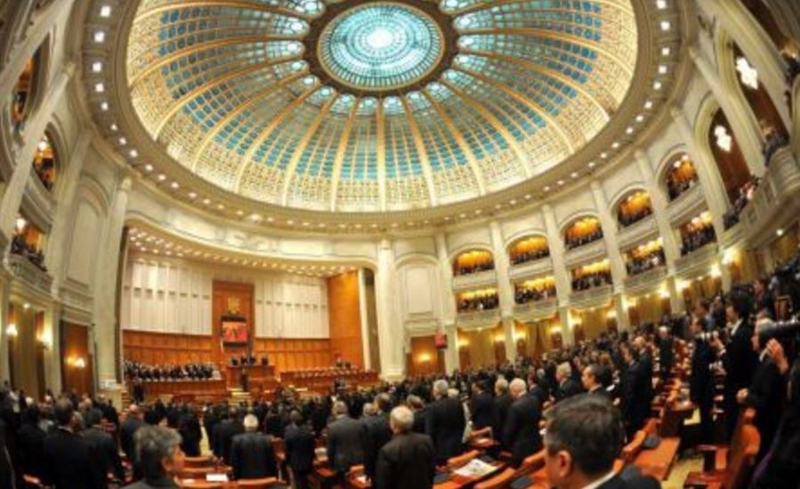De luni se deschid centrele de primire pentru parlamentarii aleşi în legislatura 2016-2020