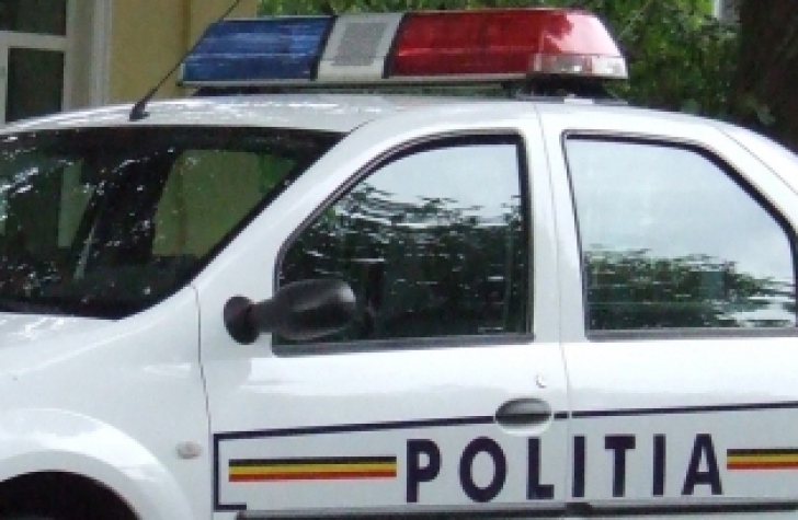 CERNAVODĂ: Tânăr suspectat de furt din biserică