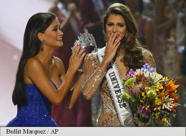 Foto/Video – Noua MISS UNIVERS este din Franța