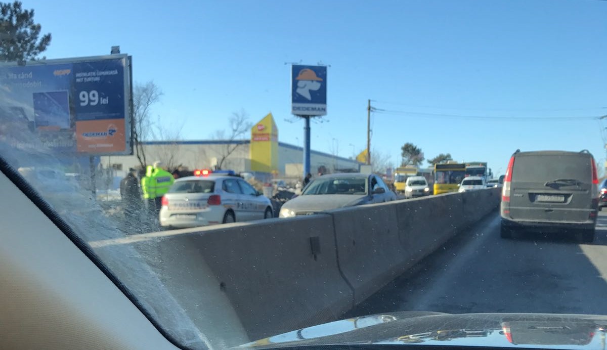 Trafic blocat la ieșire din CONSTANȚA din cauza unui accident rutier