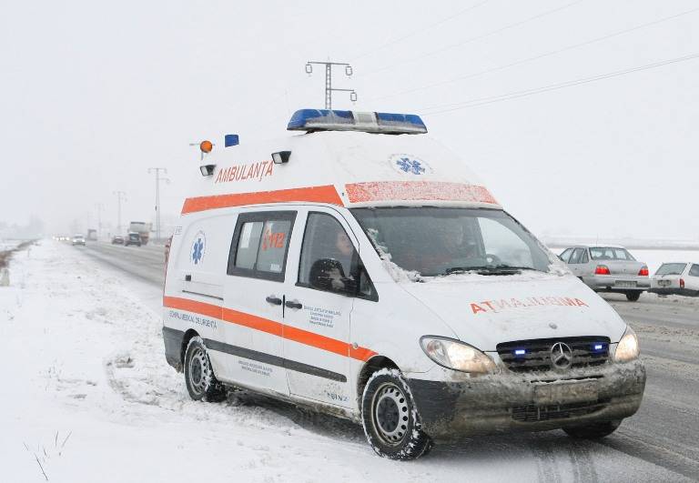 AUDIO. Constănțenii au înroșit telefonul la salvare pe durata viscolului