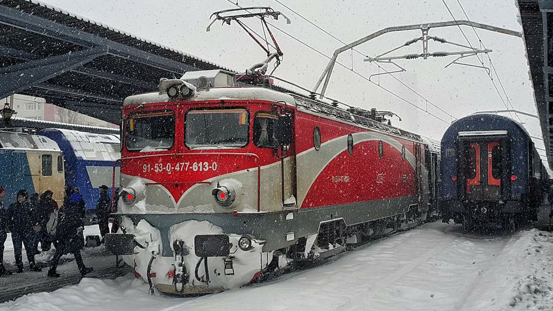 CFR Călători: Mai puține trenuri anulate. Cum se circulă pe ruta București – Constanța