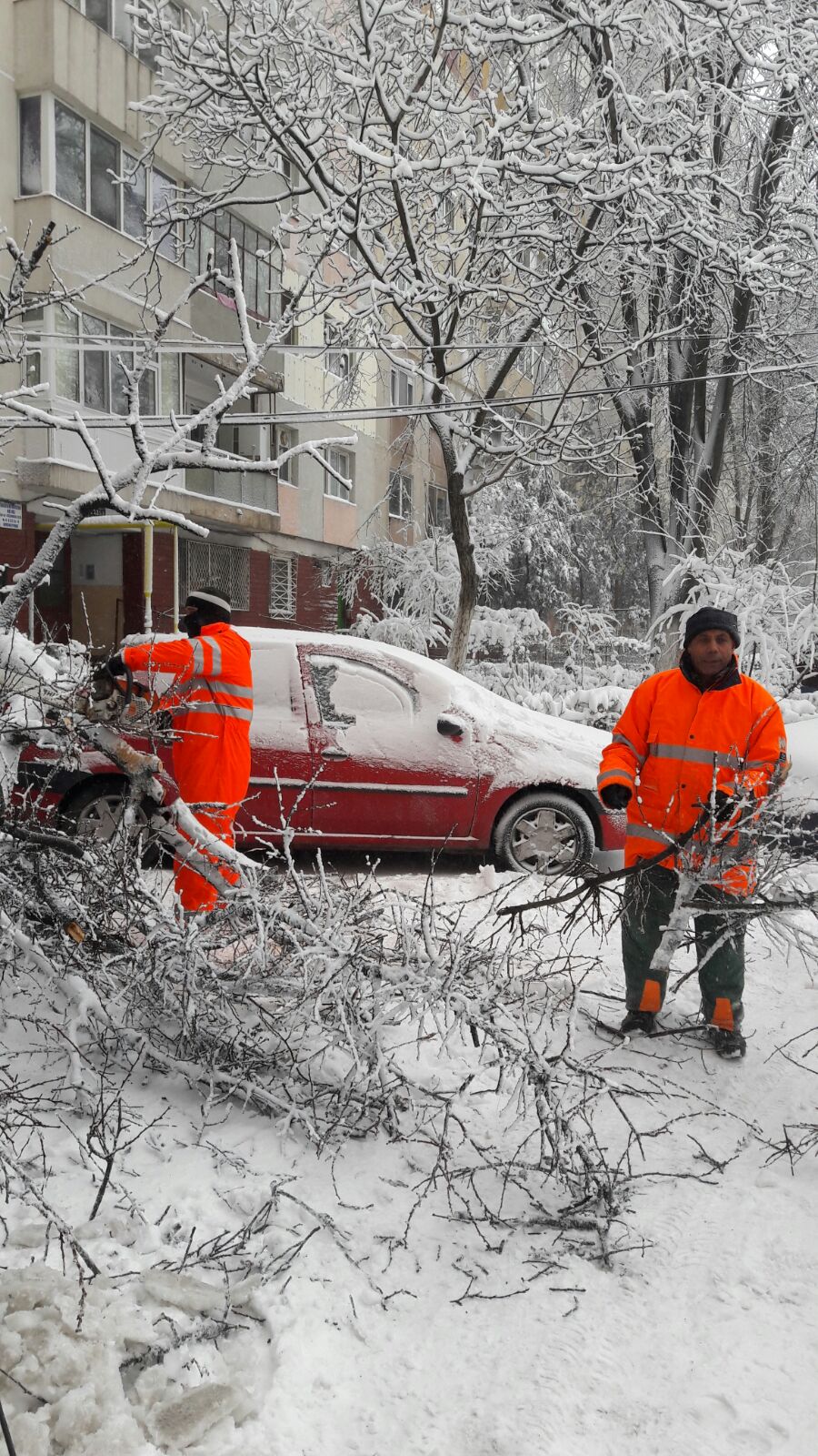 CONSTANȚA. Se circulă în condiții de IARNĂ în municipiu