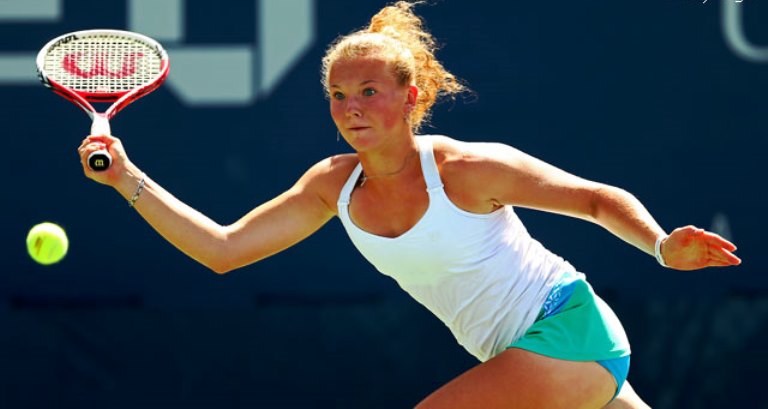 Siniakova a învins-o pe Halep în optimi la Shenzhen