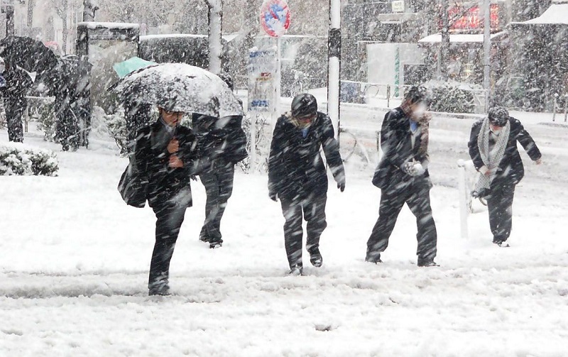 Vremea se va răci accentuat în toată țara. Un ciclon polar va aduce primele ninsori