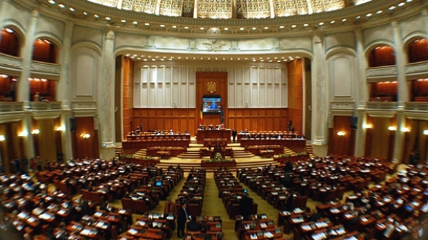 Parlamentul a acordat votul de învestitură noului Guvern
