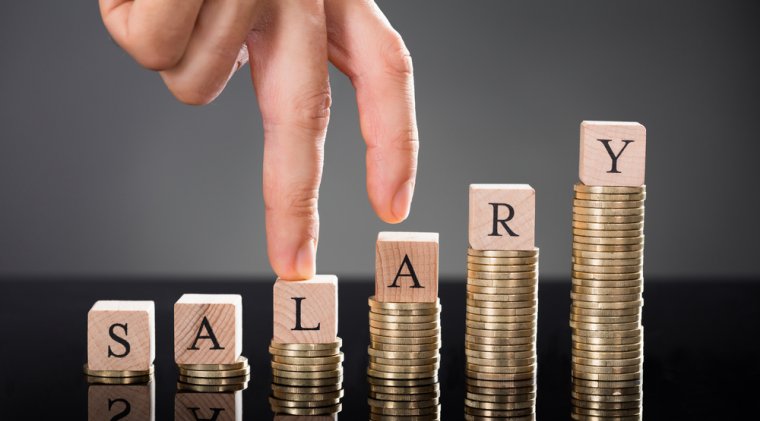 Analistul economic Cristian Hostiuc: Creșterea salariului minim va avea o influență pozitivă în economie
