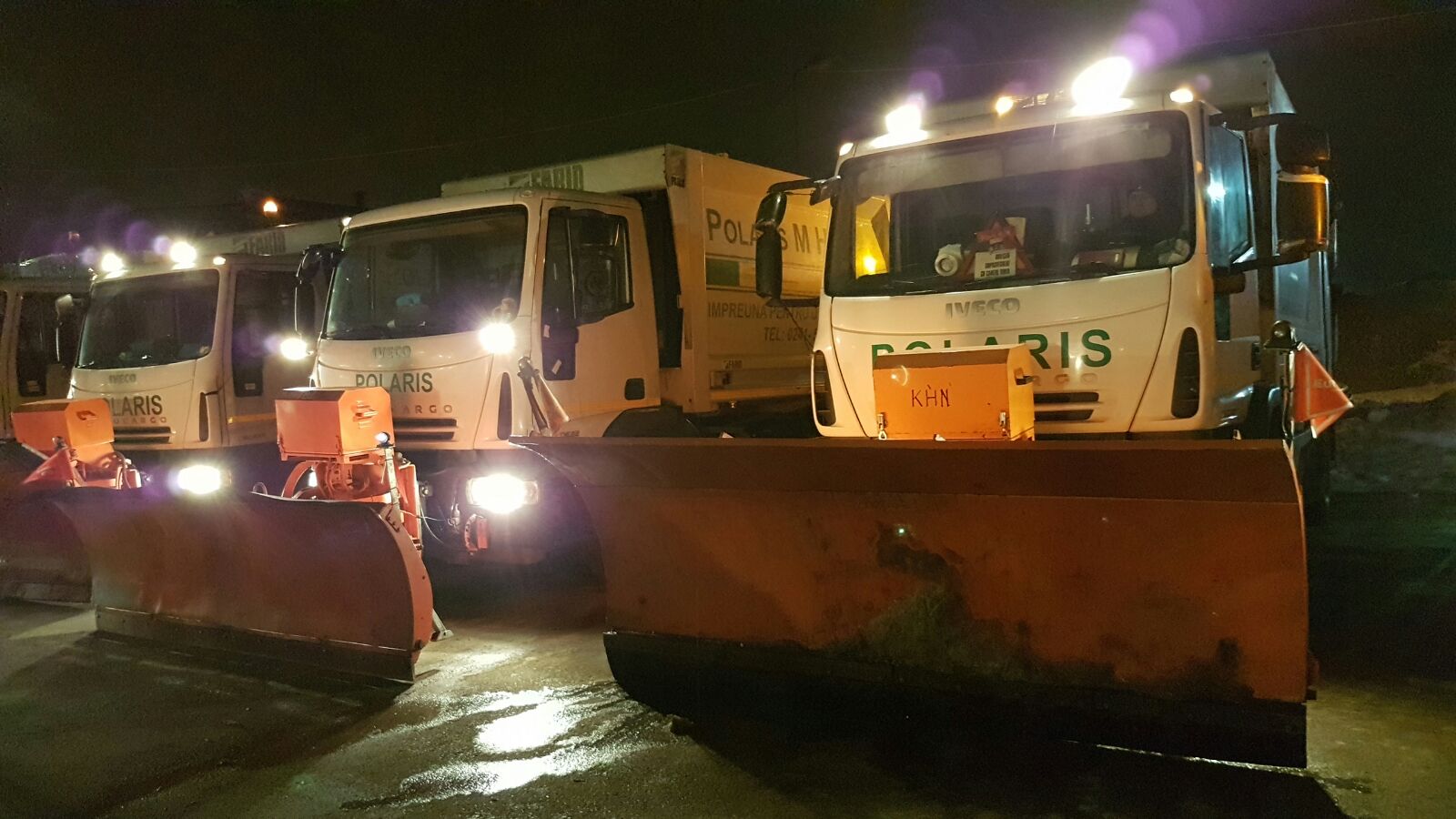 FOTO/VIDEO – La Constanţa deja ninge ca-n poveşti! Polaris susţine că este pregătită să înfrunte nămeţii
