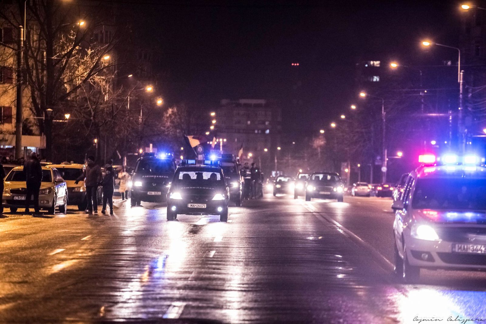 CONSTANȚA, TULCEA: Protestele au continuat vineri seara
