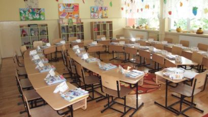 De astăzi, începe înscrierea în clasa pregătitoare
