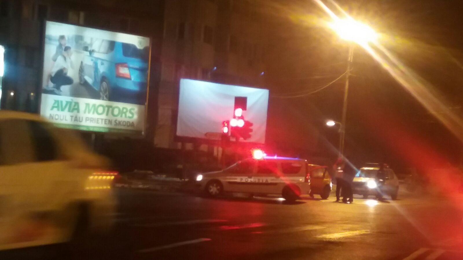 CONSTANȚA/FOTO: Taximetrist oprit în trafic și reținut de polițiști