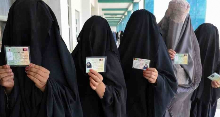 GERMANIA: A fost aprobat un proiect de lege privind interzicerea vălului islamic integral