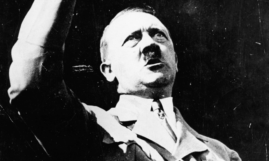 Autorităţile austriece caută o dublură a lui Adolf Hitler