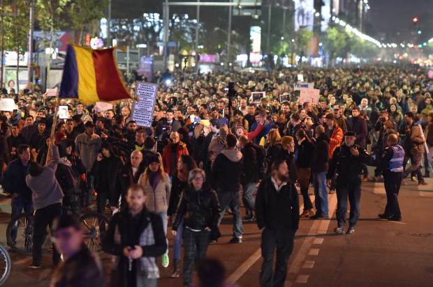 Românii nu renunță la proteste! Noi manifestații sunt anunțate astăzi în Constanța, dar și în Capitală