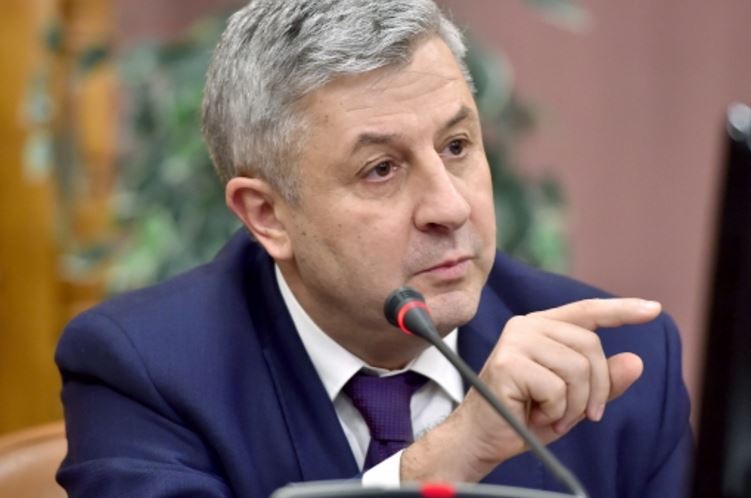 Ministerul Justiţiei nu este preocupat să elaboreze un proiect de modificare a codurilor penale