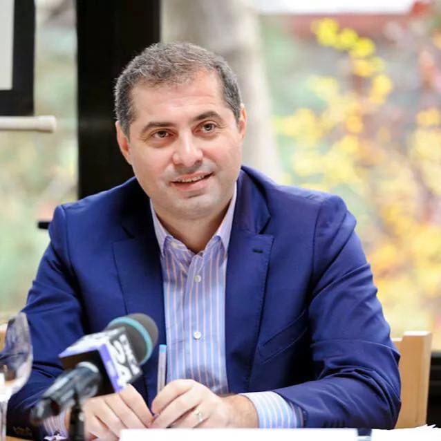 Ministrul pentru Mediul de Afaceri a DEMISIONAT