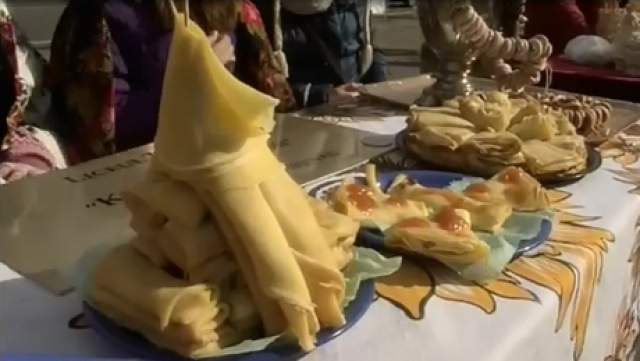 NĂVODARI: Rușii lipoveni sărbătoresc MASLENIȚA