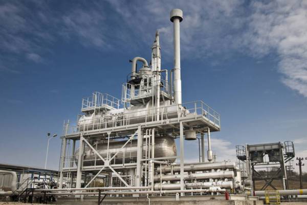 Romgaz a semnat două contracte cu Transgaz, în valoare de 4,5 milioane de lei, pentru transportul gazelor