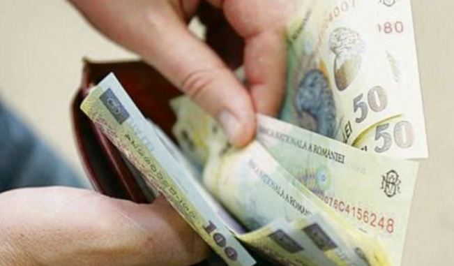 La începutul anului, Bulgaria şi România aveau cele mai mici salarii minime pe economie din UE