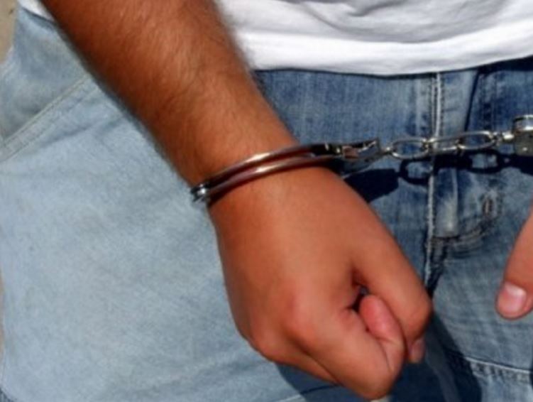 CONSTANȚA: Bărbat bănuit de comiterea unei tâlhării, reținut de polițiști