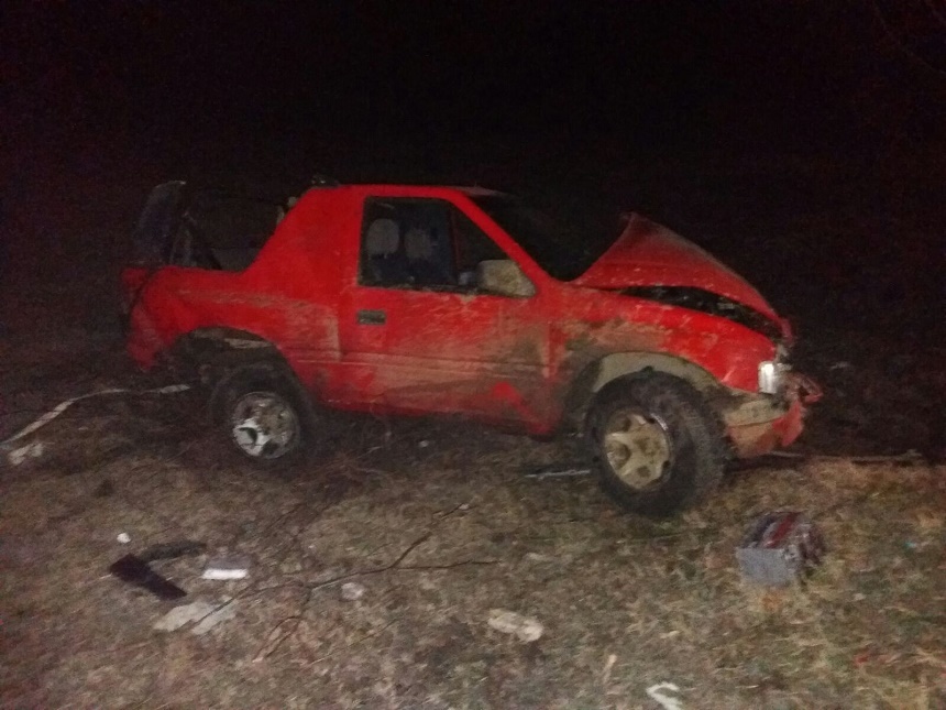 VÂLCEA: Un mort şi patru răniţi, în urma unui grav accident. Șoferul care a produs tragedia nu avea permis
