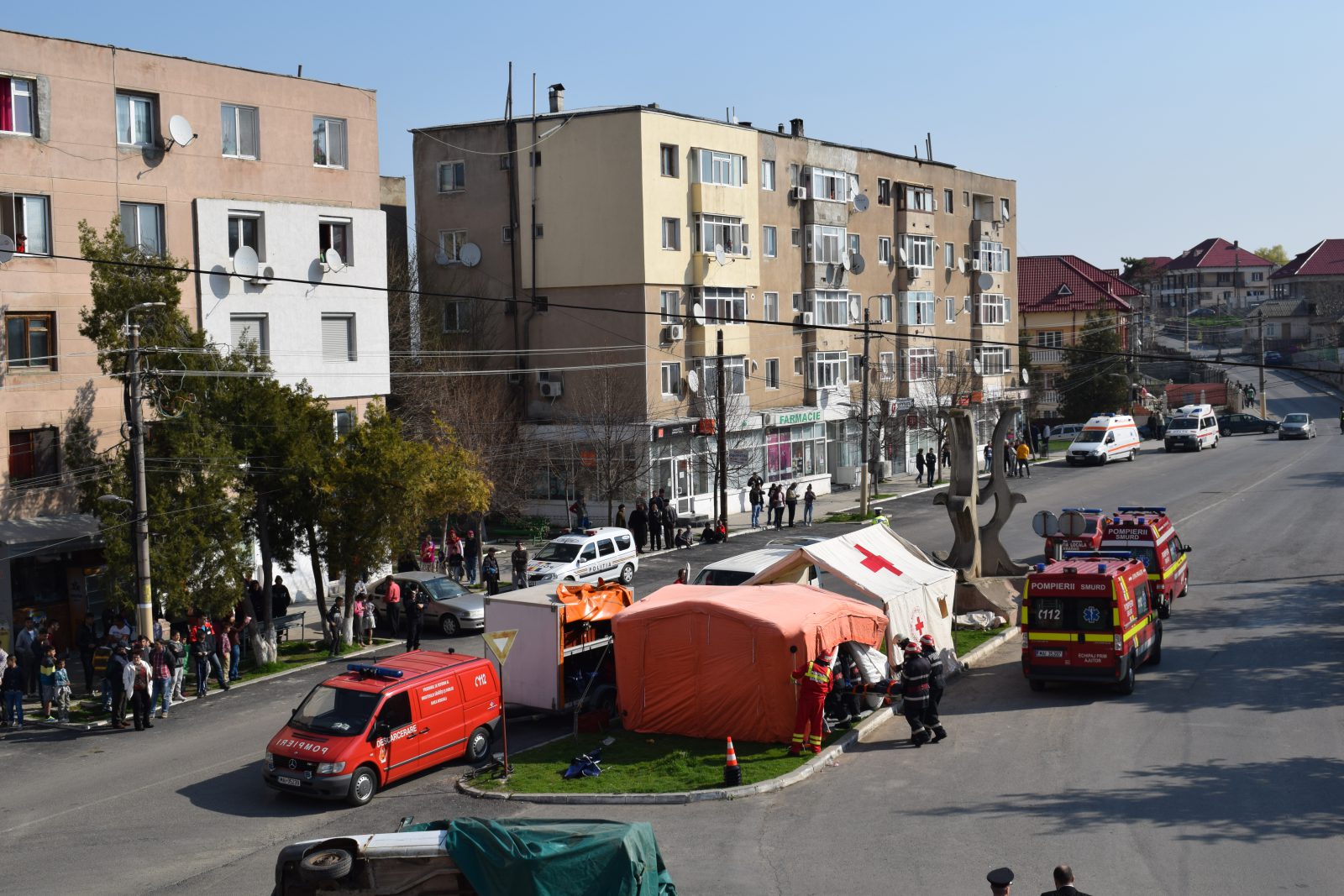 FOTO/Cutremur la BABADAG (simulare)