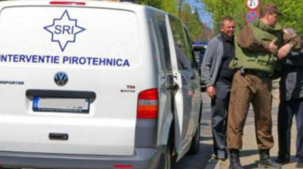 Alertă cu bombă la un liceu din județul Dâmbovița