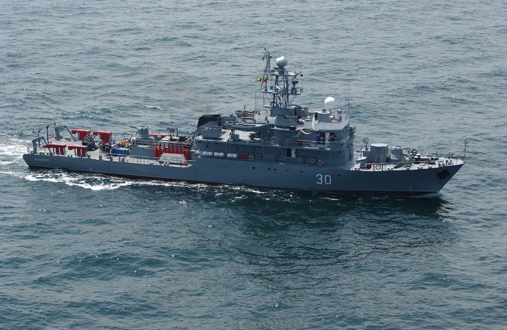 Dragorul maritim „Sublocotenent Alexandru Axente”, în marș spre Istanbul