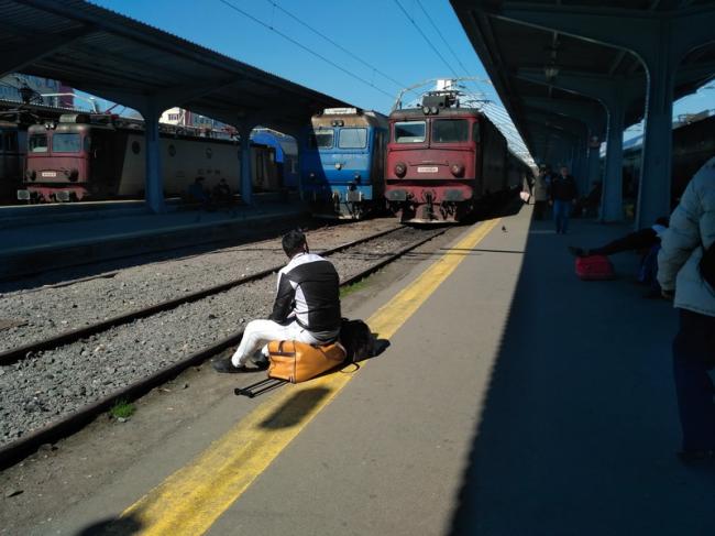 Circulaţia trenurilor rămâne GRAV afectată: ACORD semnat între administraţia CFR şi sindicate
